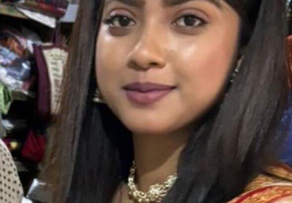 1729927216_OindrilaBose17-5TWELb8813