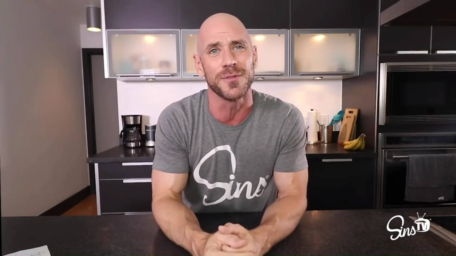Johnny Sins Net Worth, Monthly Height, Body Count, Biography In
